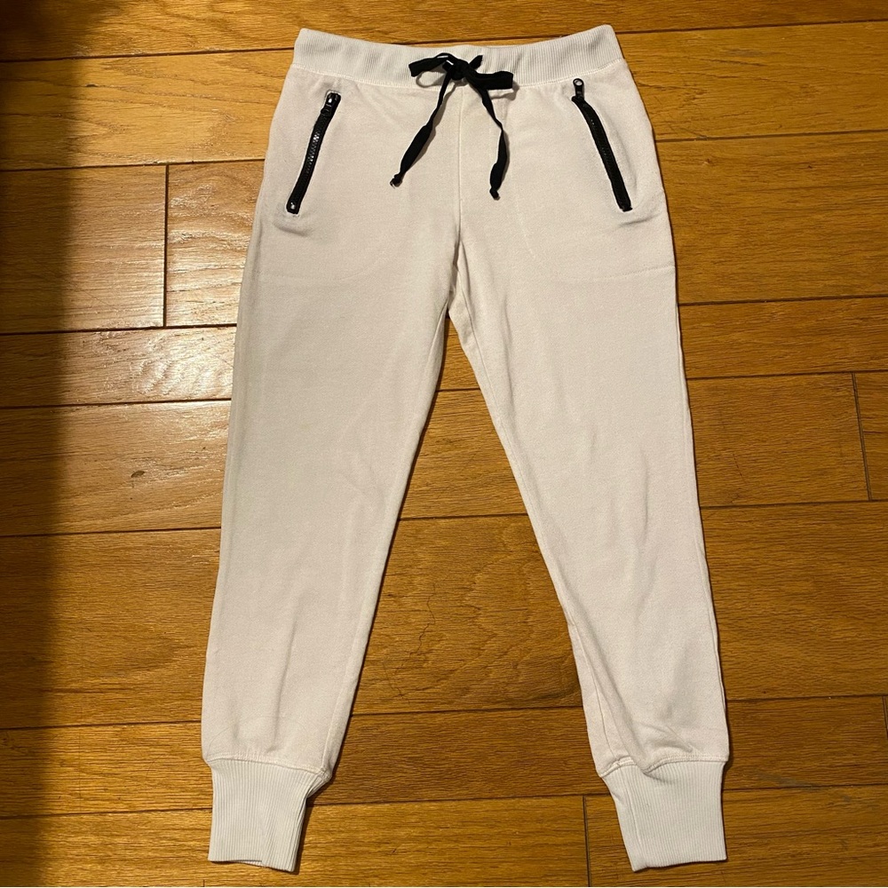 LA Hearts White Joggers with Black Accents